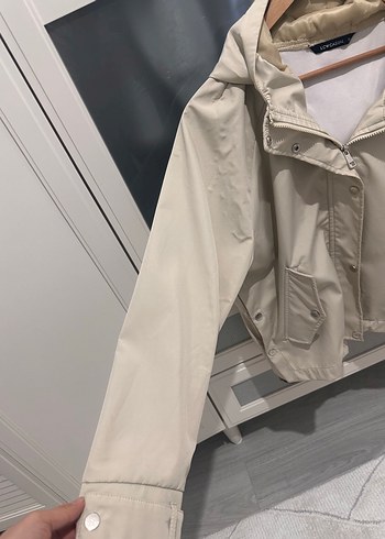 Bej Kapüşonlu Rahat Kesim Kadın Ceket - Görsel 3