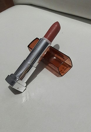 Maybelline 630 Numaralı Ruju