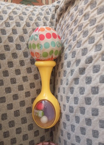 Beden Renk Fisher-Price Renkli Neşeli Marakas