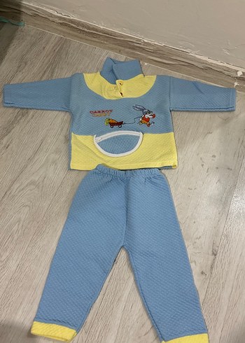 Örgü Desenli Uzun Kollu Bebek Takımı - Görsel 2