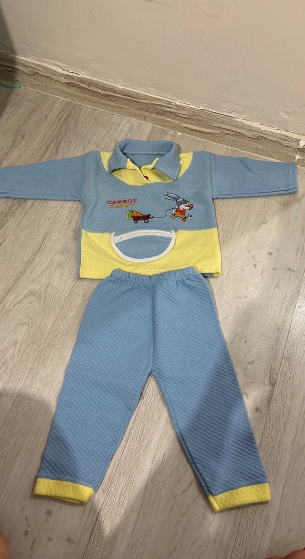 Örgü Desenli Uzun Kollu Bebek Takımı - Görsel 3