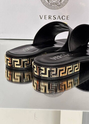 38 Beden çeşitli Renk Versace