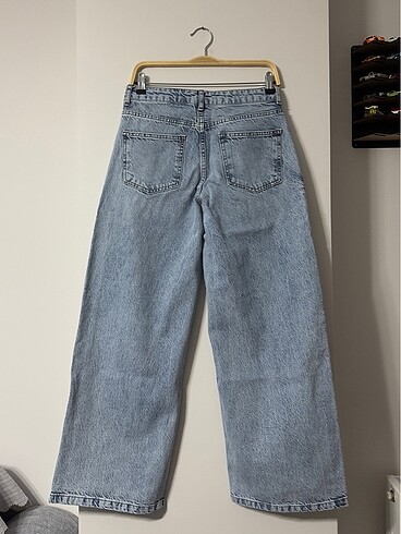36 Beden Yıldırım detaylı baggy jeans