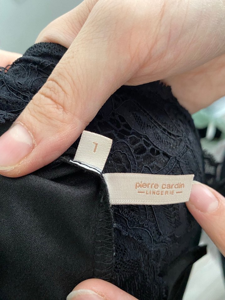 Siyah Dantelli İnce Askılı Midi Gecelik - Görsel 2