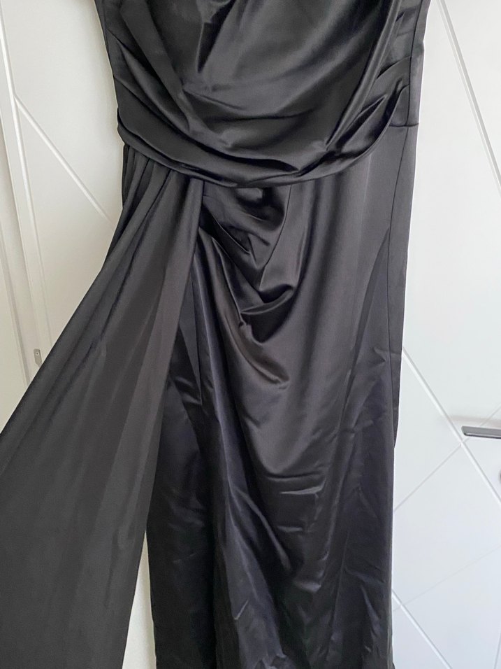 Drapeli Siyah Uzun Abiye Elbise - Görsel 4