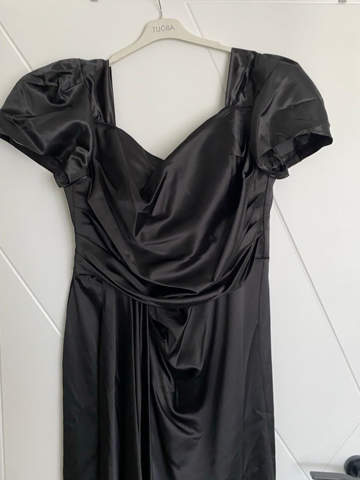 Drapeli Siyah Uzun Abiye Elbise - Görsel 2