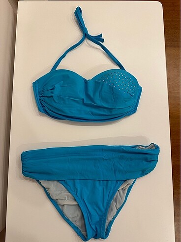 Zeki bikini takımı