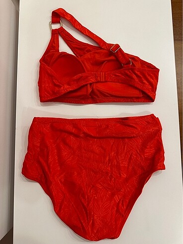 38 Beden Suwen bikini takımı