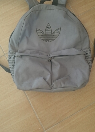 adidas sırt çantası