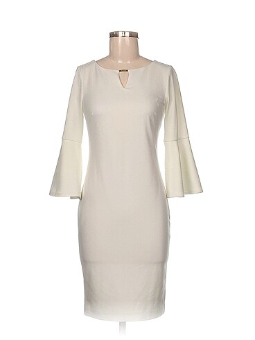 DKNY Kısa Elbise %70 İndirimli.