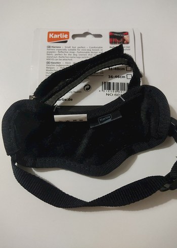 Siyah Reflektörlü Köpek Göğüs Tasması