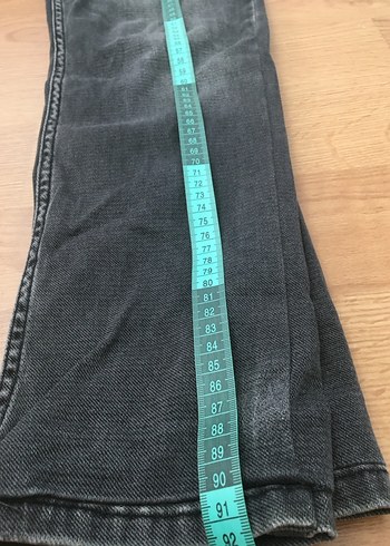 İki adet kot pantolon - Görsel 9