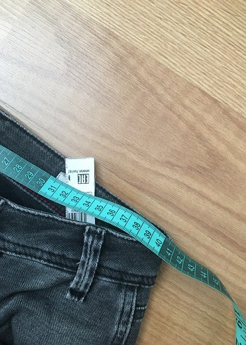 İki adet kot pantolon - Görsel 11