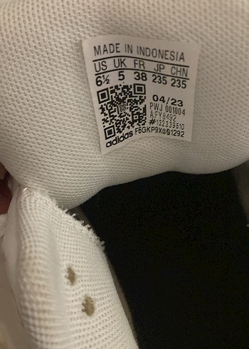 Beyaz Bağcıklı Kadın Spor Ayakkabısı - Görsel 4