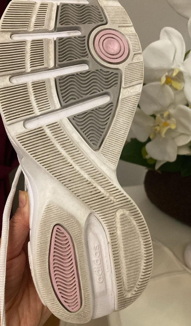 Beyaz Bağcıklı Kadın Spor Ayakkabısı - Görsel 3