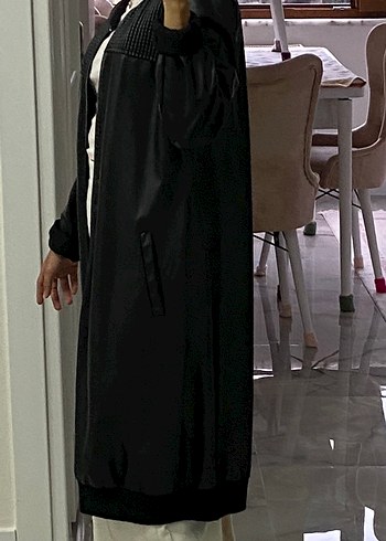 Drapeli Siyah Deri Kadın Uzun Ceket - Görsel 3