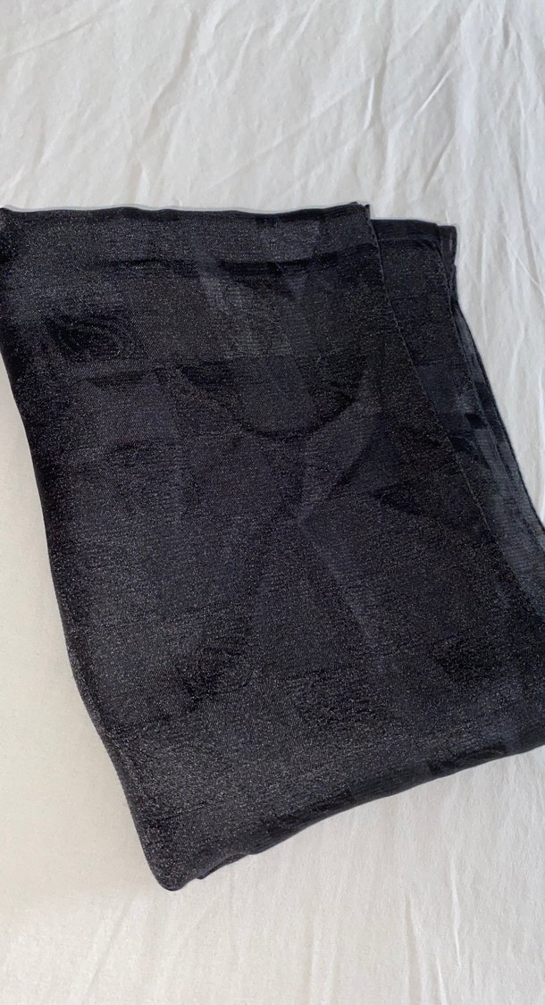 Siyah Özel gün Şalı Kendinden desenli - Görsel 3