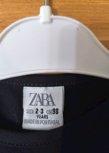 Siyah Deri Pilili Kız Eteği
kolları kelebekli tüllü bluz - Görsel 7