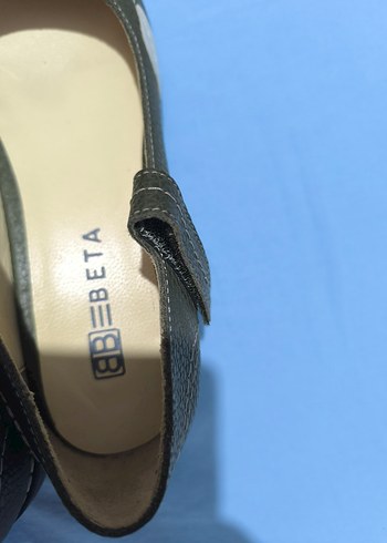 Tokalı Haki Kadın yazlık ayakkabi - Görsel 3