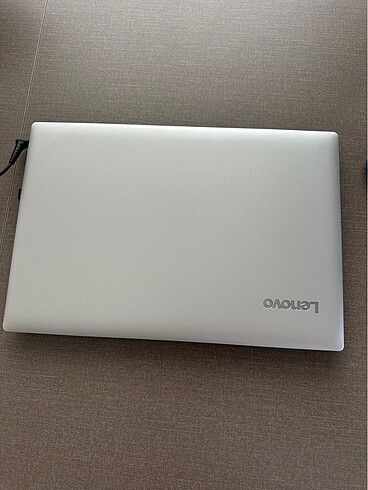  Beden Renk Lenovo İdeaPad 320-15IKB 80XL i5 7200 8GB RAM 120GB SSD