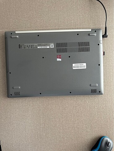 Beden Lenovo İdeaPad 320-15IKB 80XL i5 7200 8GB RAM 120GB SSD