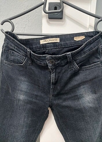 28 Beden gri Renk Mavi jean