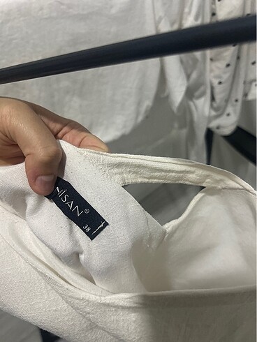 38 Beden beyaz Renk Keten kumaş içi astarlı diz boy elbise
