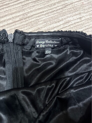 xs Beden Bershka elbise