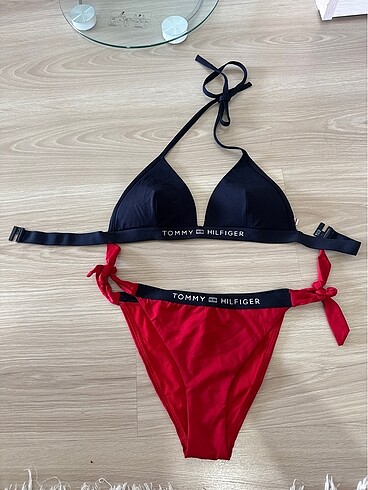Tommy Hilfiger Bikini takımı