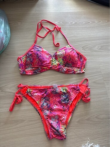 Bikini