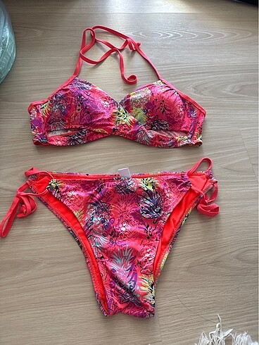 42 Beden Bikini