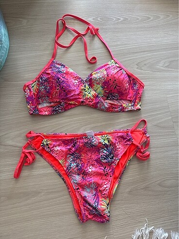 Atmosphere Bikini