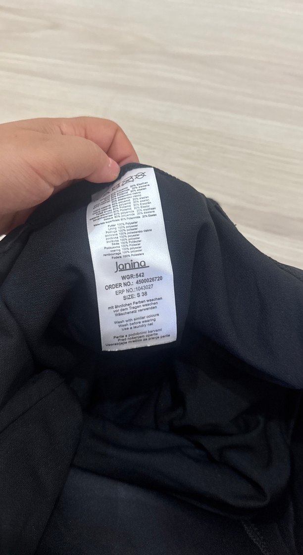 Pembe Detaylı Siyah Mini Mayo - Görsel 5