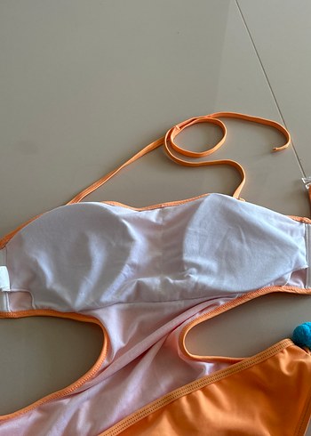 40 Beden Turuncu Mini Püsküllü Strappy Mayo