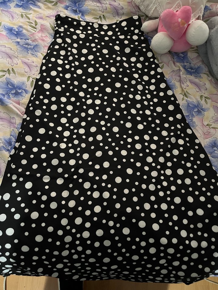 Siyah Puantiyeli Uzun etek - Görsel 2