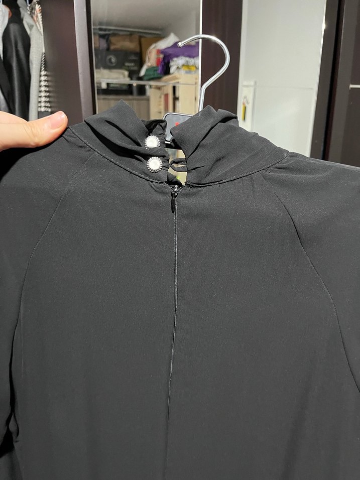 Uzun Siyah Drapeli Gotik Kadın abiye - Görsel 4