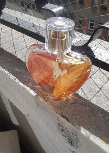Avon Lov/u connected Kadın Parfümü