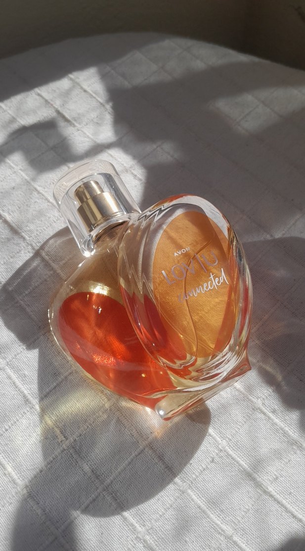Avon Lov/u connected Kadın Parfümü - Görsel 3