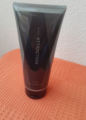 Avon Attraction Erkek Duş Jeli - Görsel 4