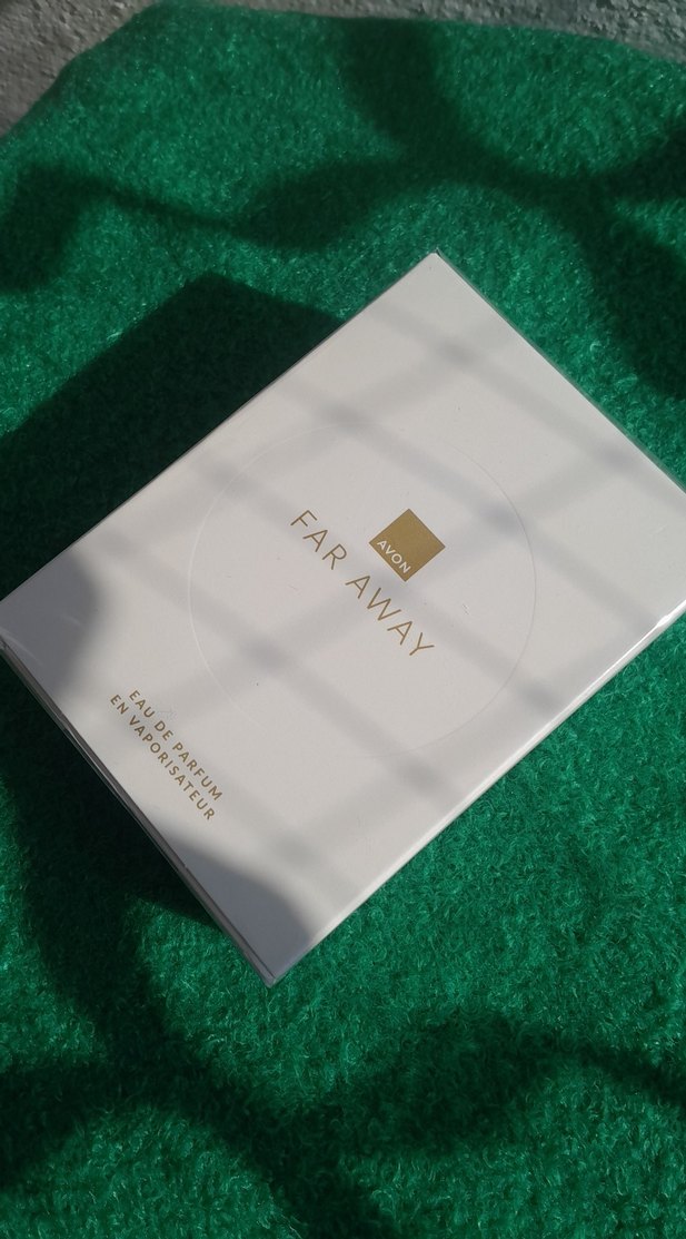 Far Away - Görsel 3