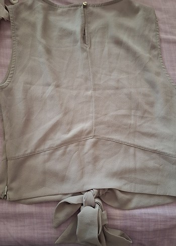 Kısa Fiyonklu Kadın Bluz - Görsel 4