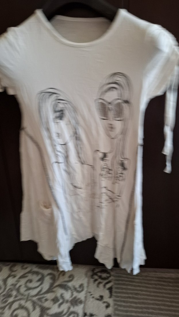 Beyaz Baskılı kısa kollu tişört - Görsel 2