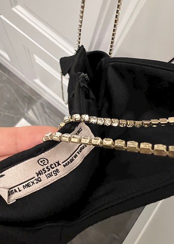 Diğer Zincir Detaylı Siyah Strappy Midi Elbise