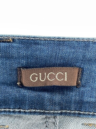 32 Beden lacivert Renk Gucci Jean / Kot %70 İndirimli.
