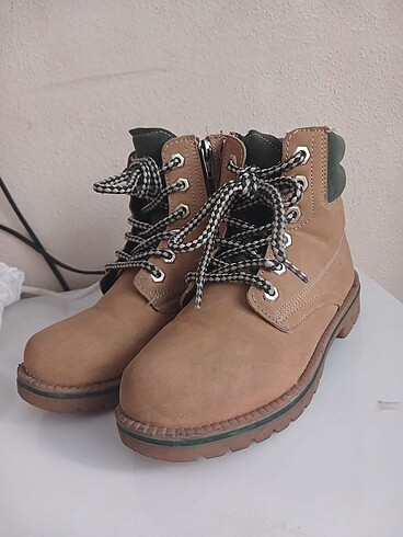 33 Beden Unisex bot
