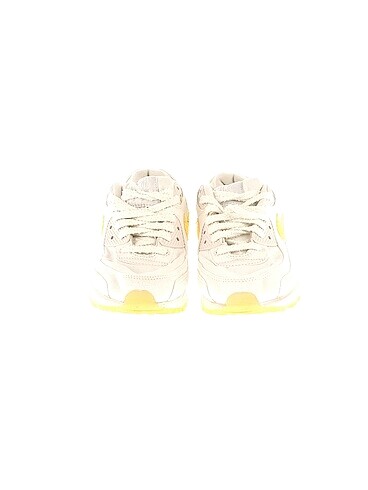 36 Beden Nike Spor Ayakkabı %70 İndirimli.