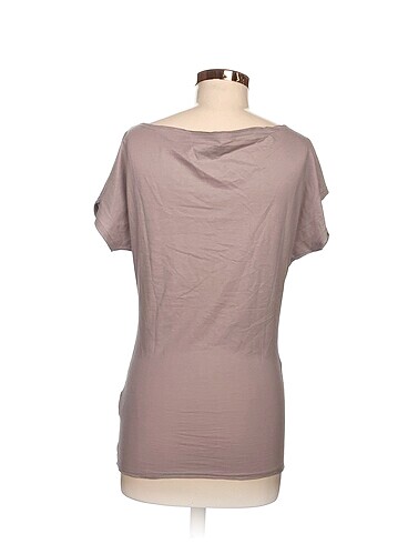 xs Beden Guess T-shirt %70 İndirimli.