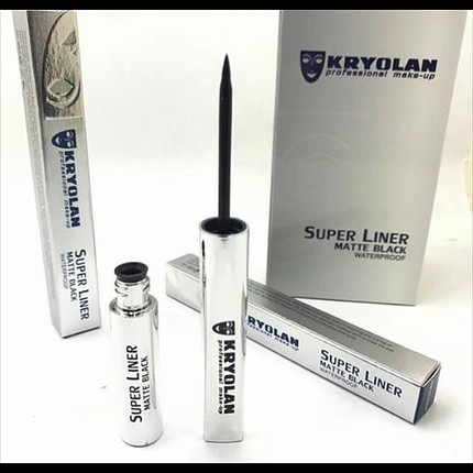 eyeliner 