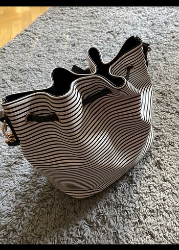 LC Waikiki Zebra Desenli Kadın Omuz Çantası