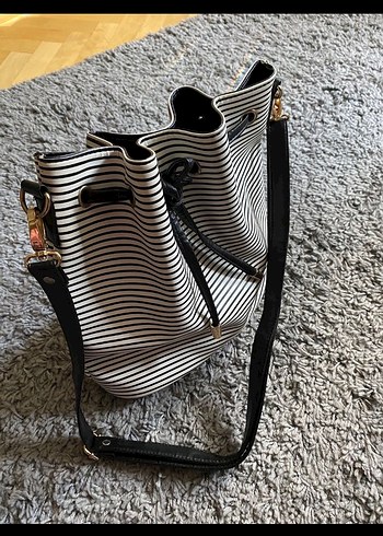 Zebra Desenli Kadın Omuz Çantası